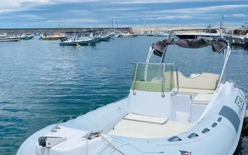 Sacs Marine RIB available for rental from Forio, Ischia