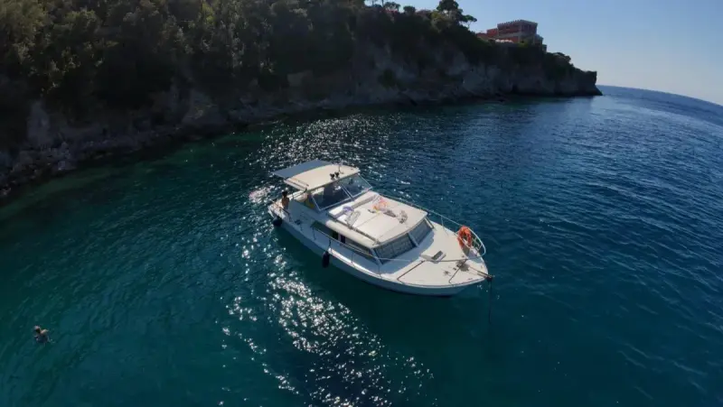 Maresutto day boat for skippered private tours from Forio, Ischia